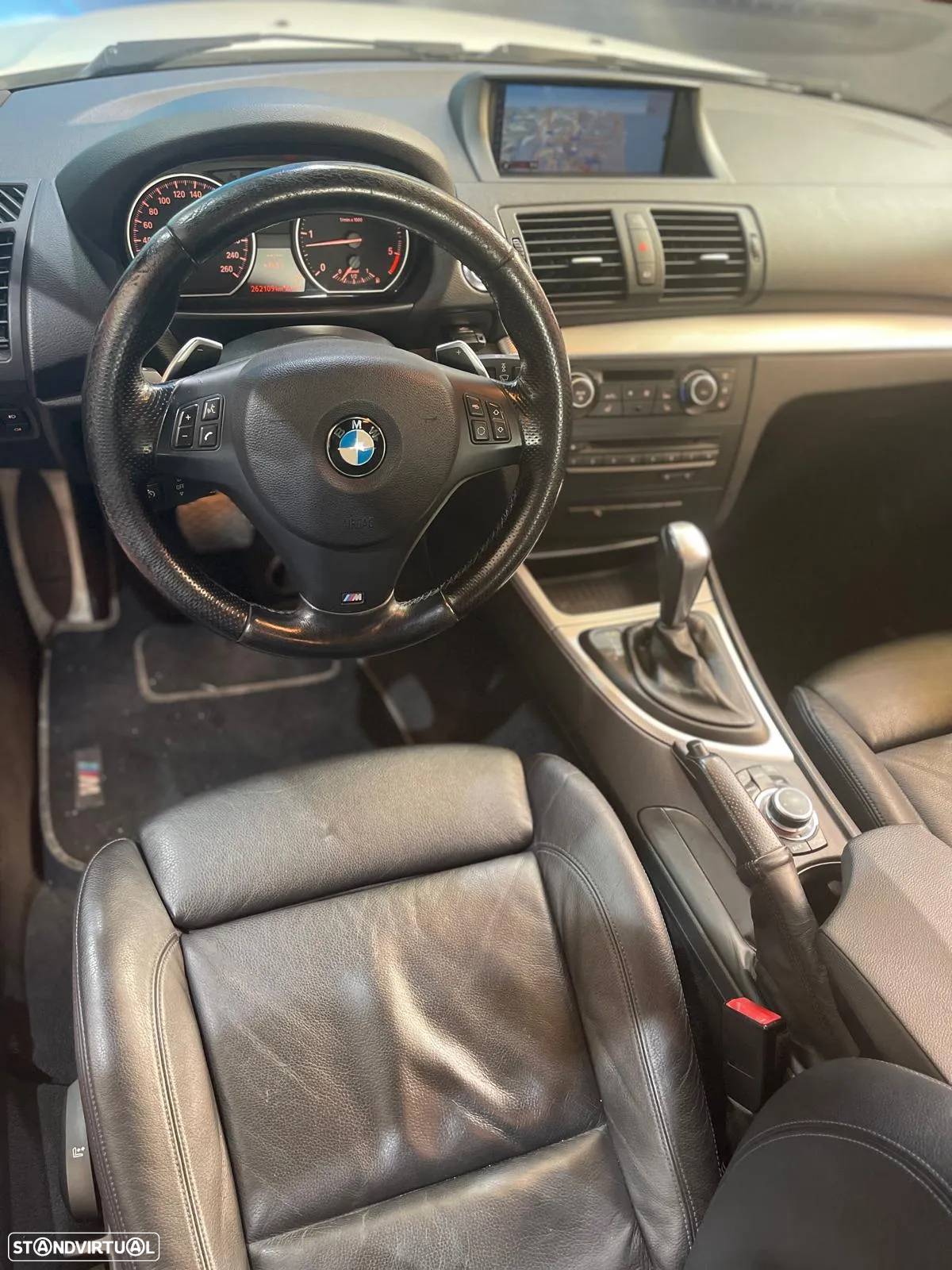 BMW 123 d Coupe Aut. Limited Edition Lifestyle c/ M Sport Pack - 40