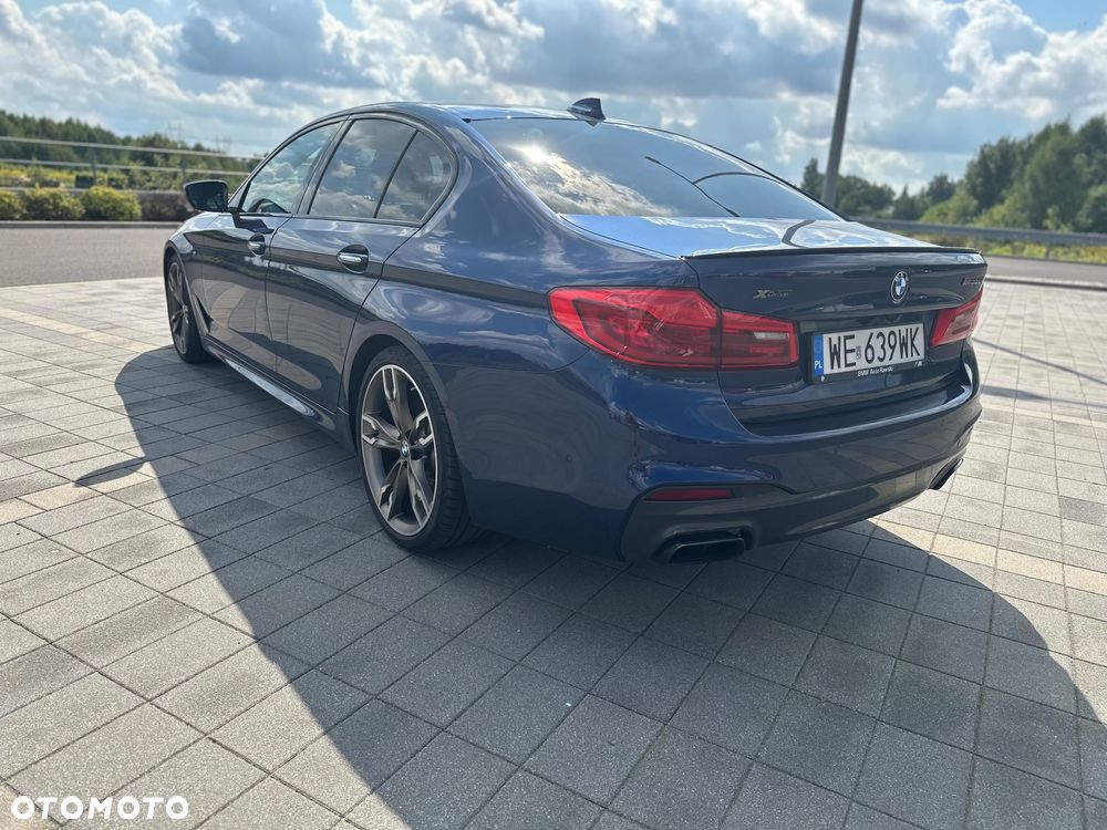 BMW Seria 5 M550i xDrive sport - 7