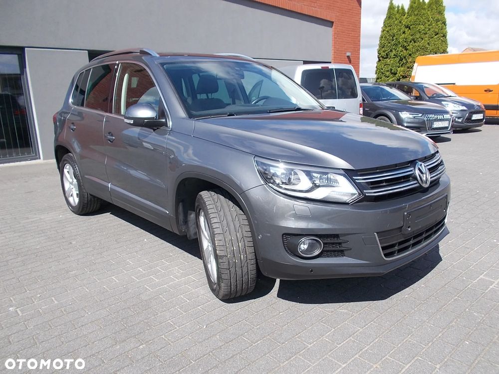Volkswagen Tiguan - 14