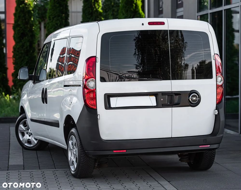 Opel Combo - 8
