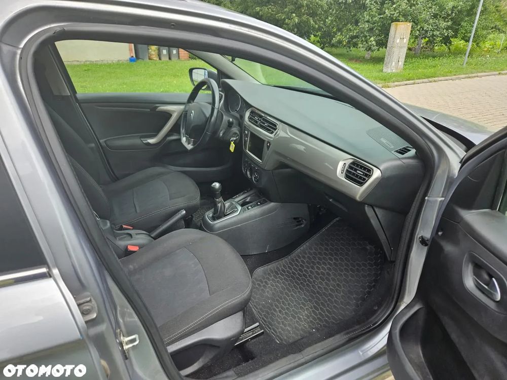 Citroën C-Elysée 1.6 BlueHDi Exclusive - 10