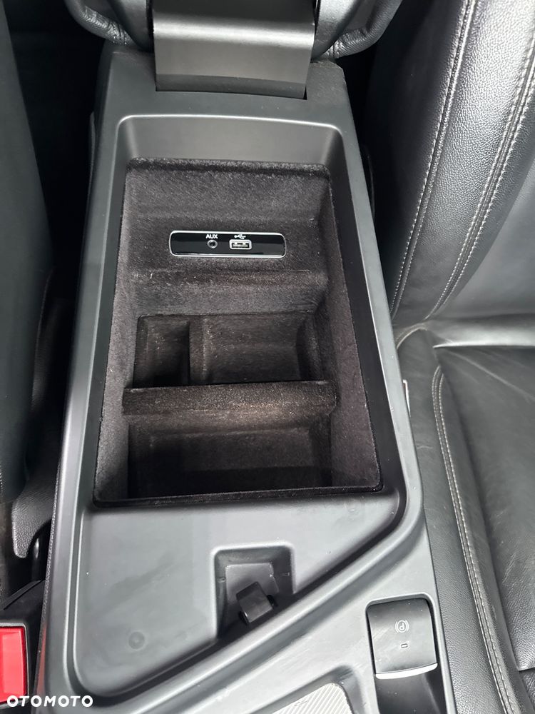 Alfa Romeo Stelvio 2.0 Turbo 16V AT8-Q4 Super - 31