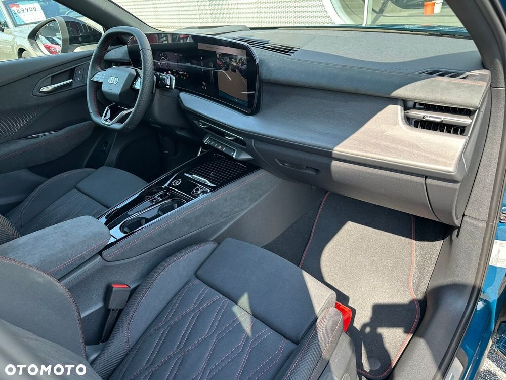 Audi Q3 - 24