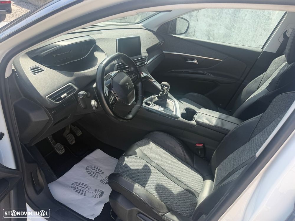 Peugeot 3008 1.6 BlueHDi Allure - 8