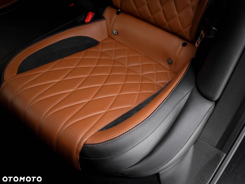 Mercedes-Benz AMG GT - 35