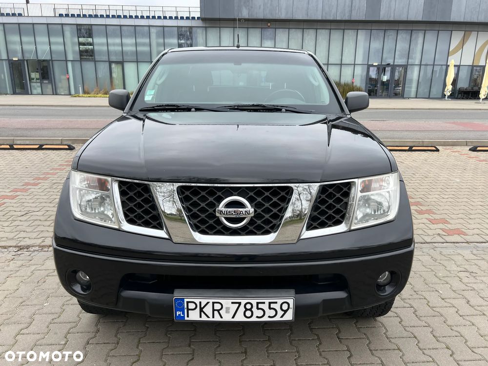 Nissan Navara - 2