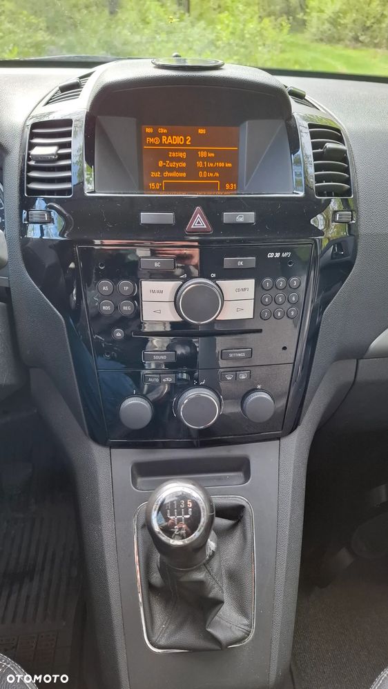 Opel Zafira 1.8 - 9
