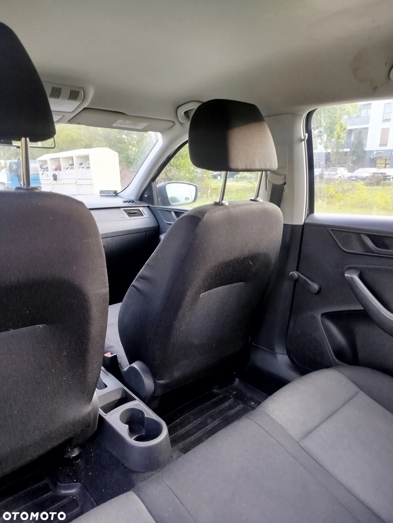 Skoda RAPID 1.2 Active - 9