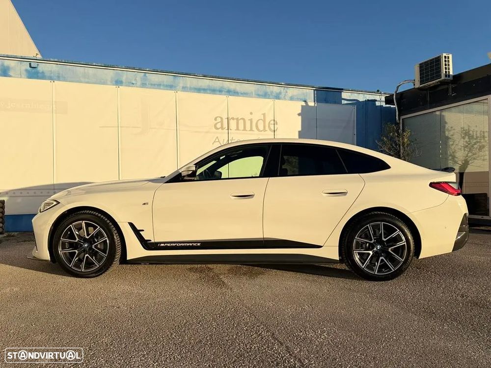 BMW i4 eDrive40 Pack Desportivo M - 9