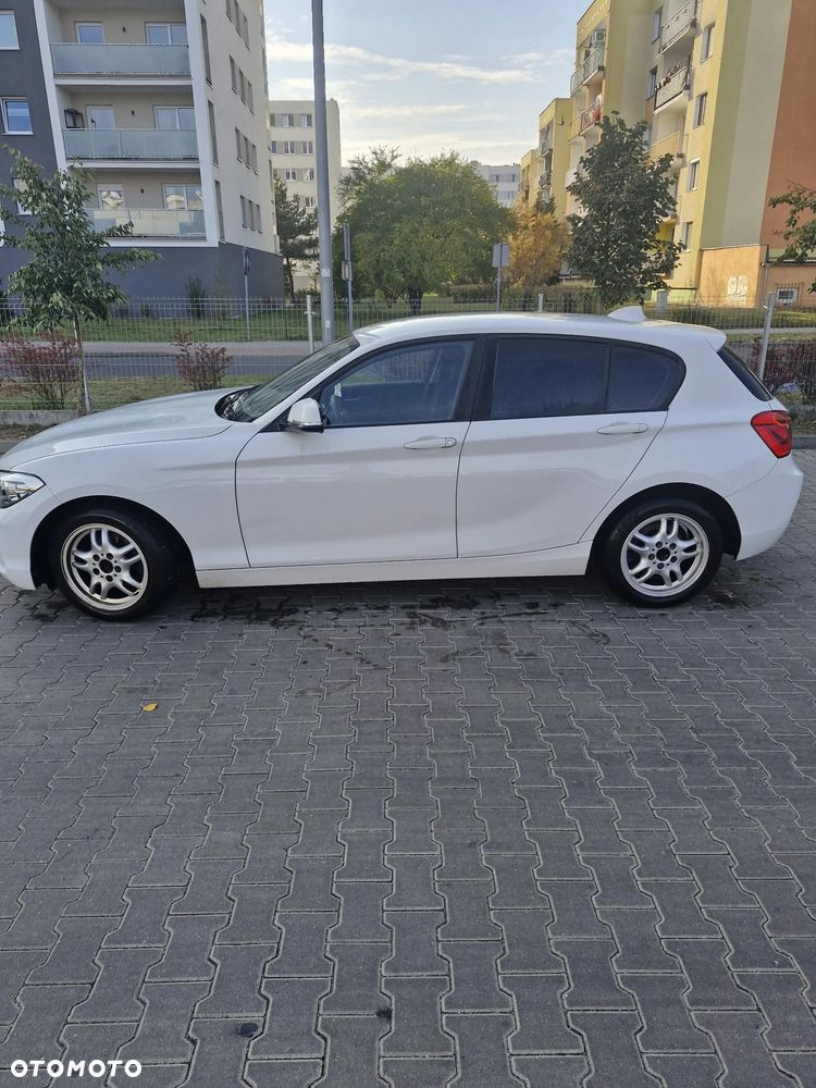 BMW Seria 1 118i - 5