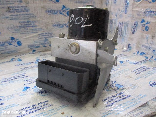 Abs 3452676984501   00007442D2 BMW E87 2005 118D - 5