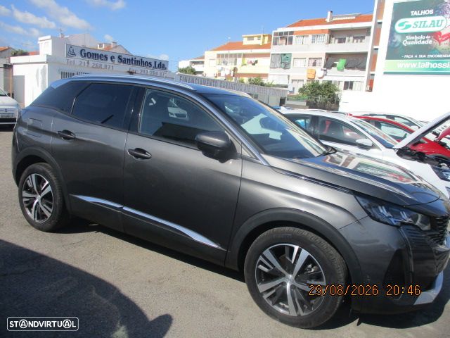 Peugeot 3008 1.5 BlueHDi Allure EAT8 - 3