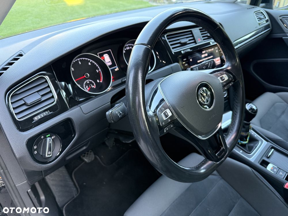 Volkswagen Golf 2.0 TDI BMT Comfortline - 6