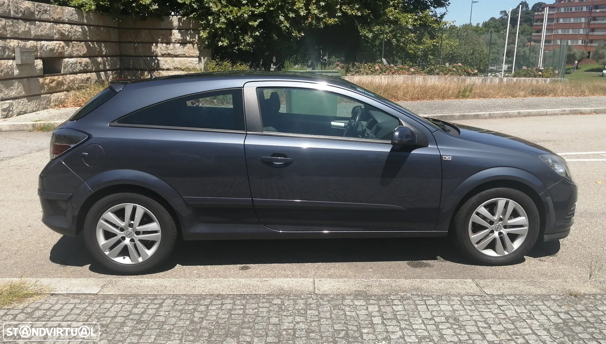 Opel Astra GTC 1.3 CDTi - 8