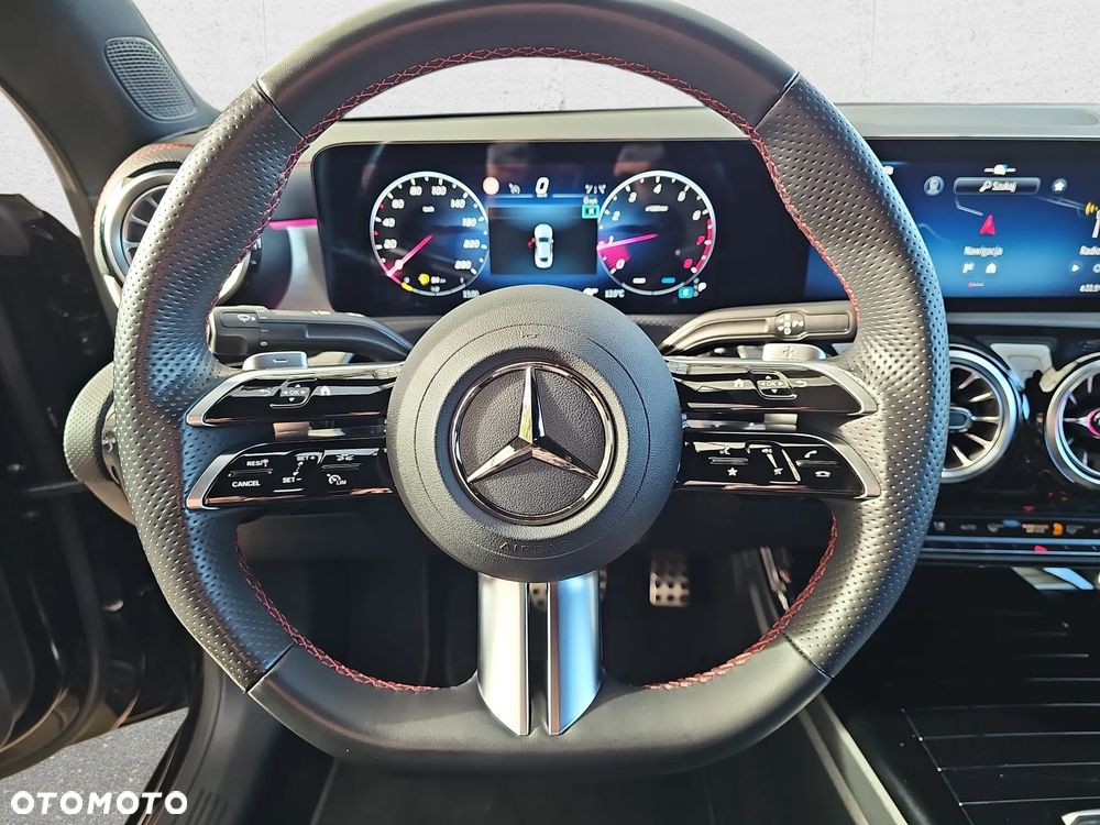 Mercedes-Benz CLA 200 mHEV AMG Line 7G-DCT - 16
