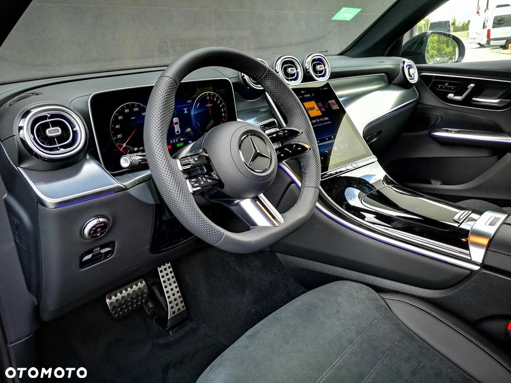 Mercedes-Benz GLC 300 e PHEV 4-Matic AMG Line - 13