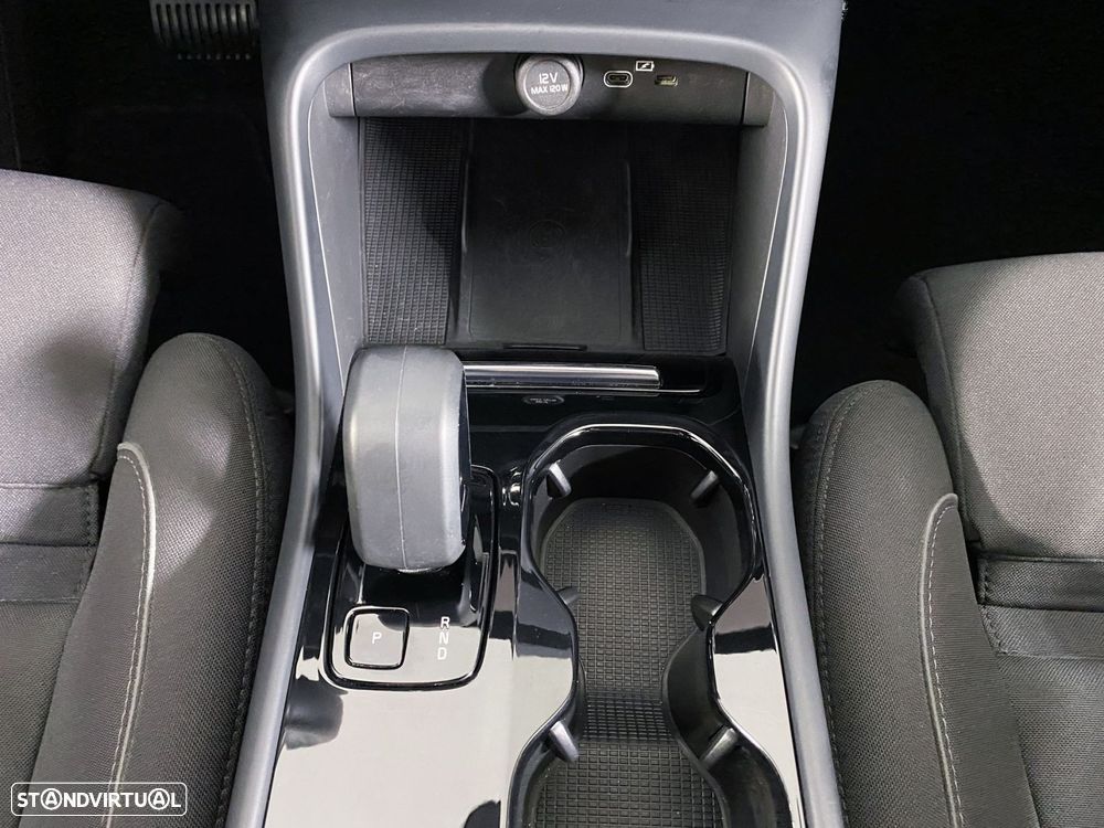 Volvo XC 40 Recharge Core - 15