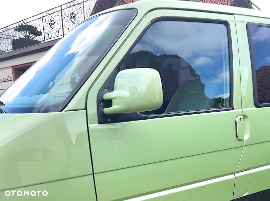 Volkswagen Multivan - 5