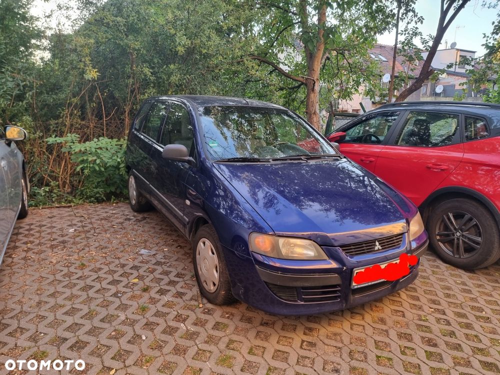 Mitsubishi Space Star - 2