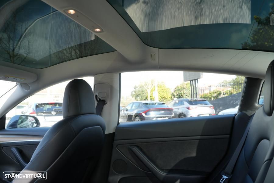Tesla Model 3 Long Range Tração Traseira - 8