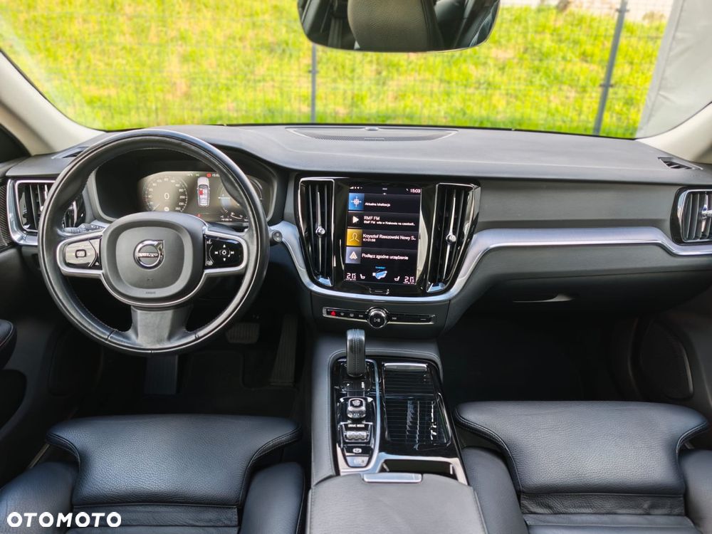 Volvo V60 T6 AWD Recharge Geartronic Inscription - 17