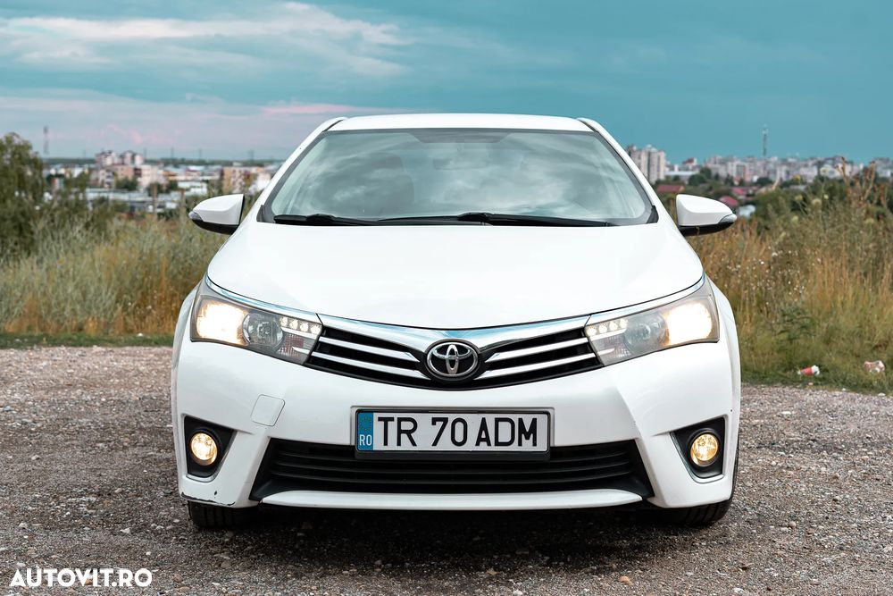 Toyota Corolla 1.6 Valvematic CVT Sol - 16