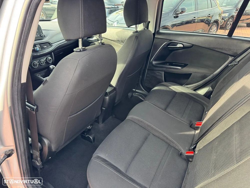 Fiat Tipo Station Wagon 1.3 M-Jet Lounge J17 - 11