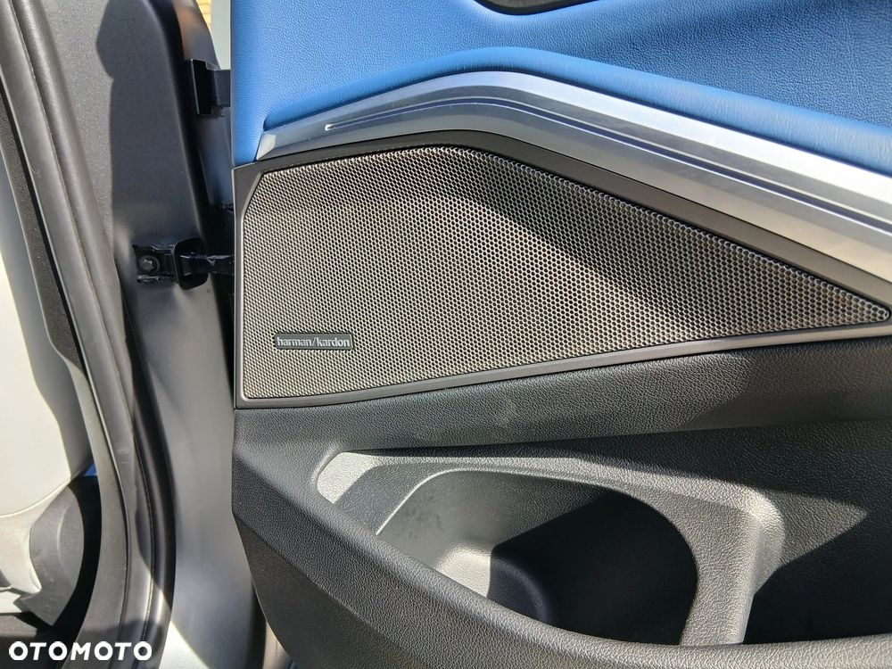 BMW Seria 3 M340i xDrive sport - 32