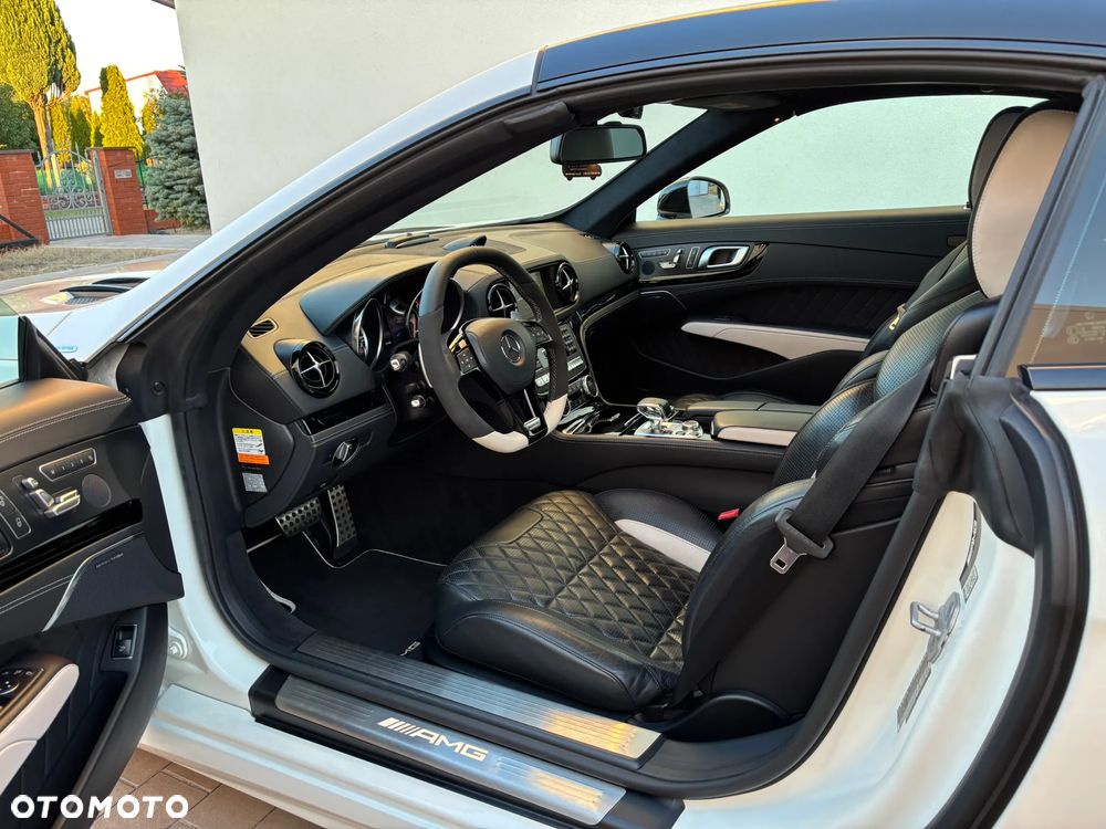 Mercedes-Benz SL 63 AMG AMG Speedshift MCT 7-Gang Sportgetriebe - 18