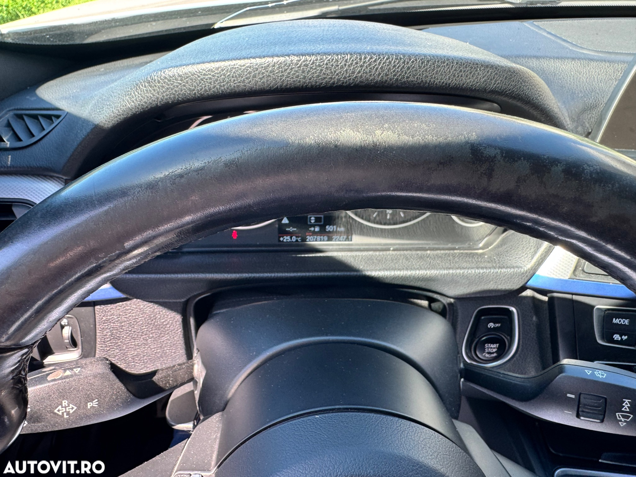 BMW Seria 3 320d - 25
