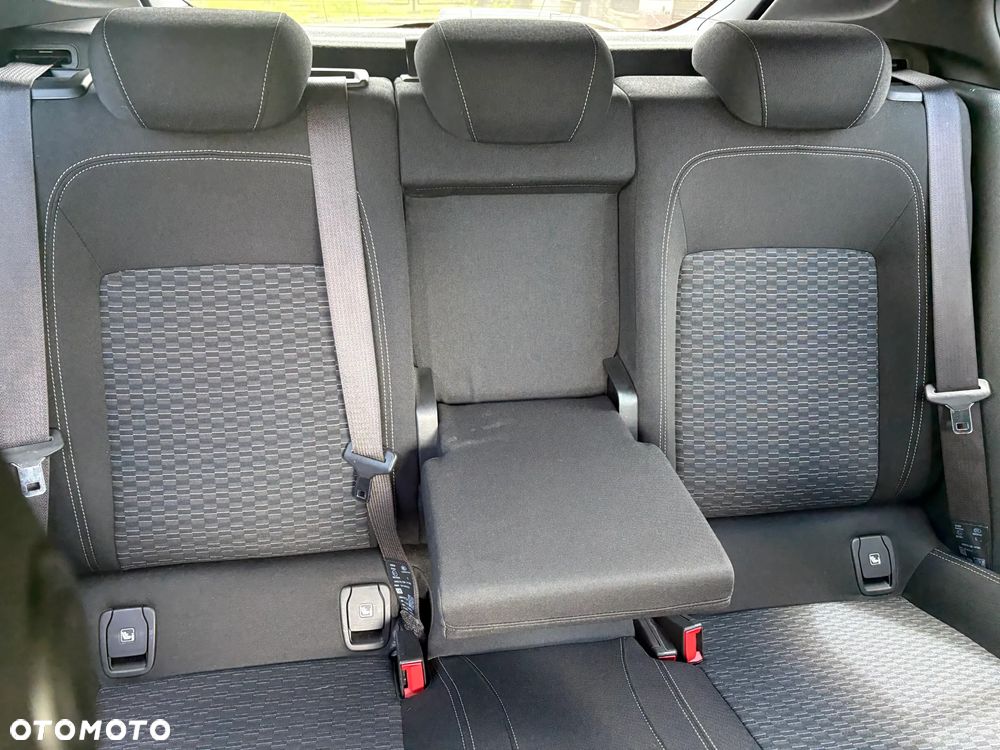 Opel Astra 1.4 Turbo Business - 15