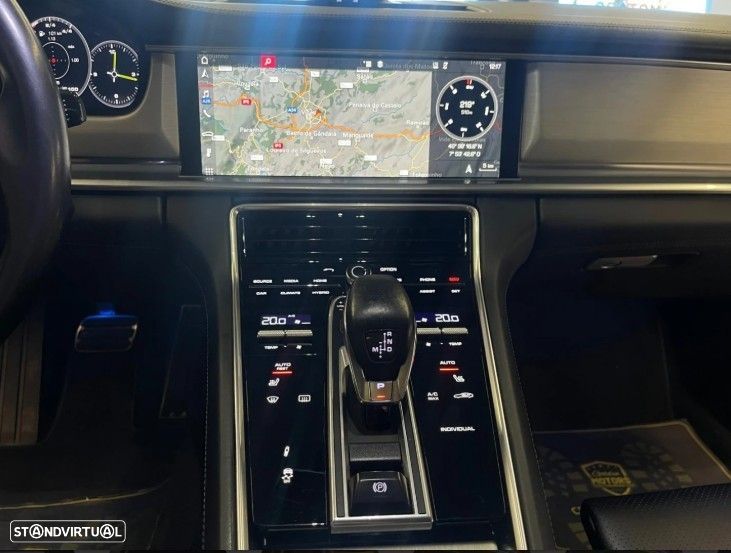 Porsche Panamera 4 E-Hybrid - 19