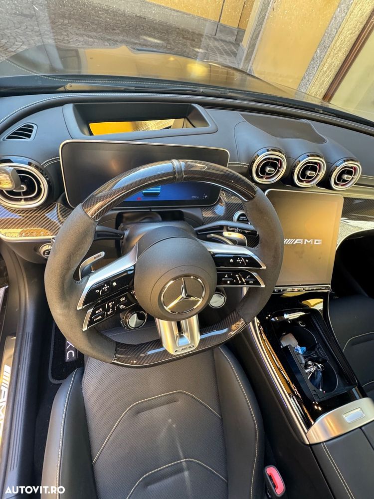 Mercedes-Benz C 63 AMG - 6