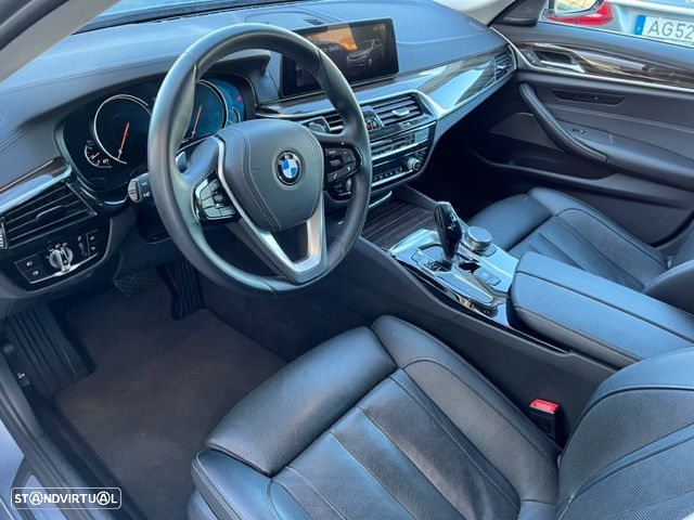 BMW 530 d xDrive Line Luxury Auto - 12