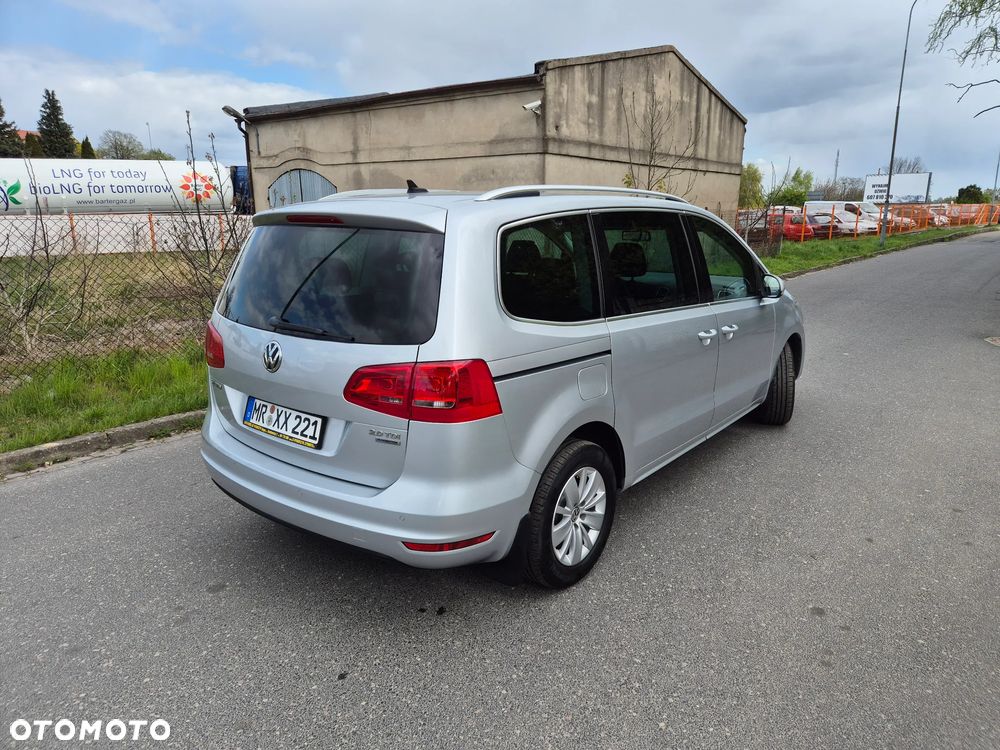 Volkswagen Sharan 2.0 TDI DSG BlueMotion Technology Comfortline - 12