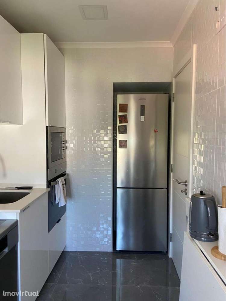 Apartamento com 2 quartos - localizado em Linda-a-Velha Lisbon - Grande imagem: 5/11