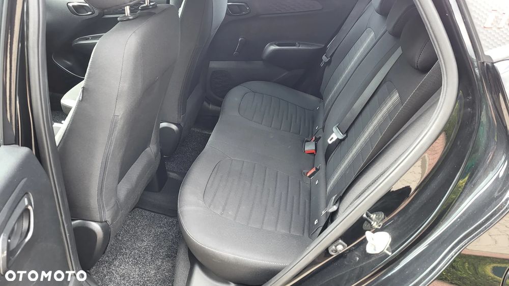 Hyundai i10 - 9