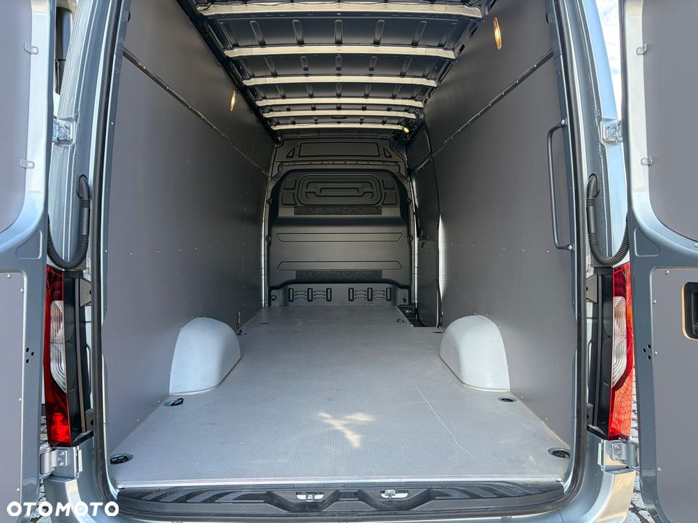 Mercedes-Benz Sprinter L3H2 Furgon - 9