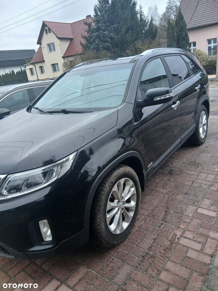 Kia Sorento - 4