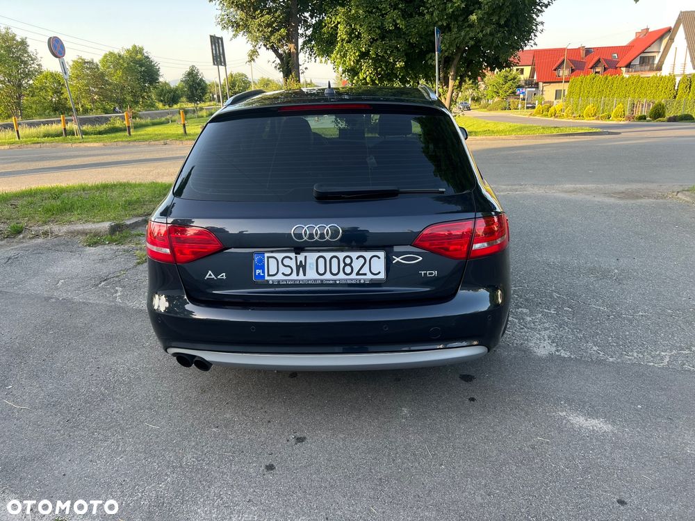Audi A4 Avant - 6