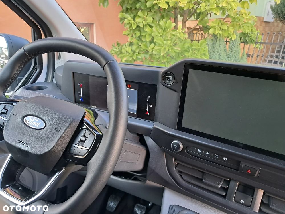 Ford Transit Custom - 10