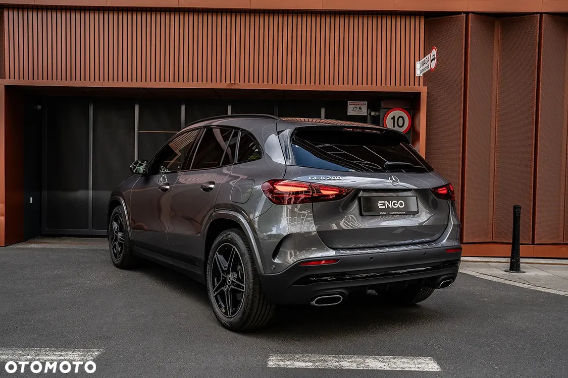 Mercedes-Benz GLA 200 mHEV AMG Line 7G-DCT - 16
