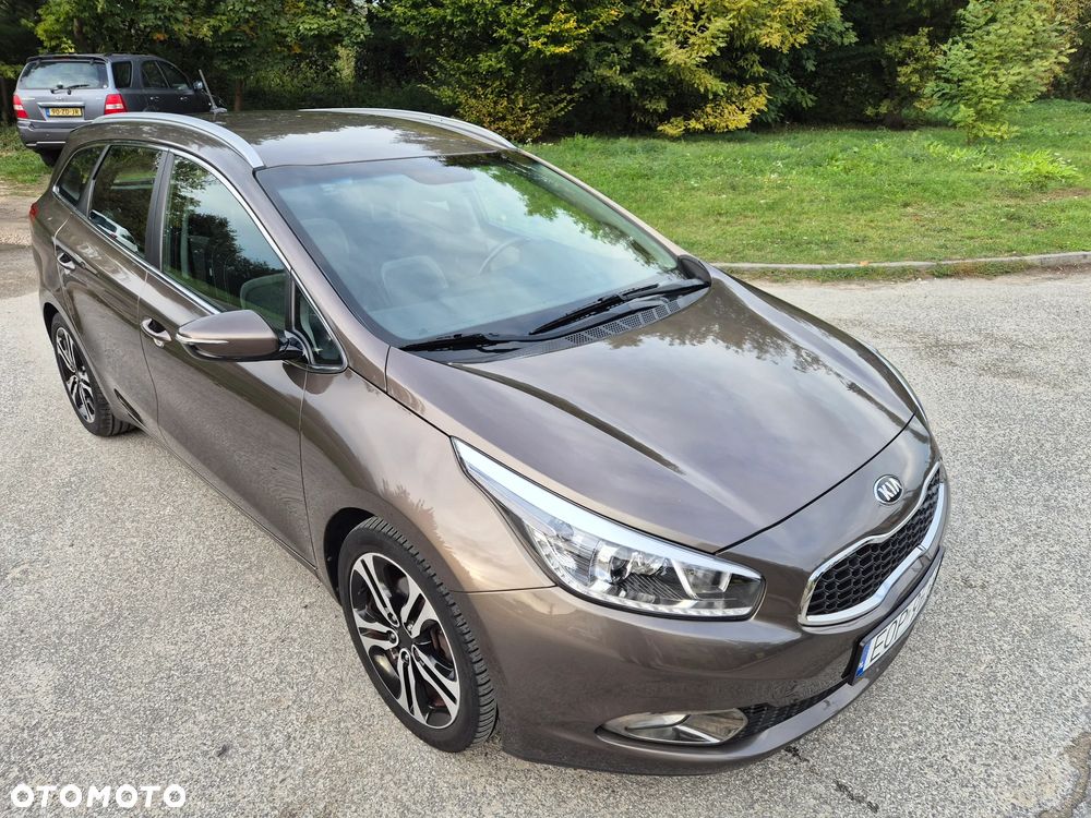 Kia Ceed Cee'd 1.6 GDI Business Line - 17
