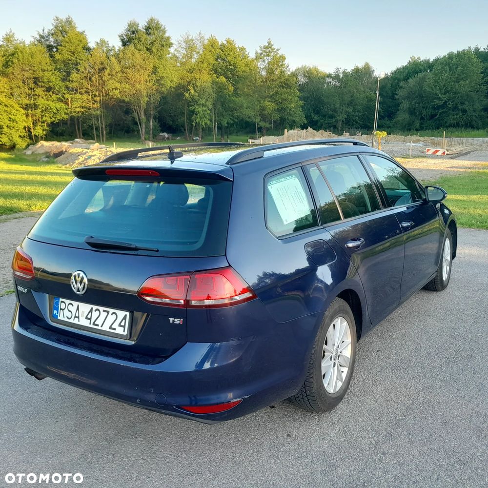 Volkswagen Golf - 2