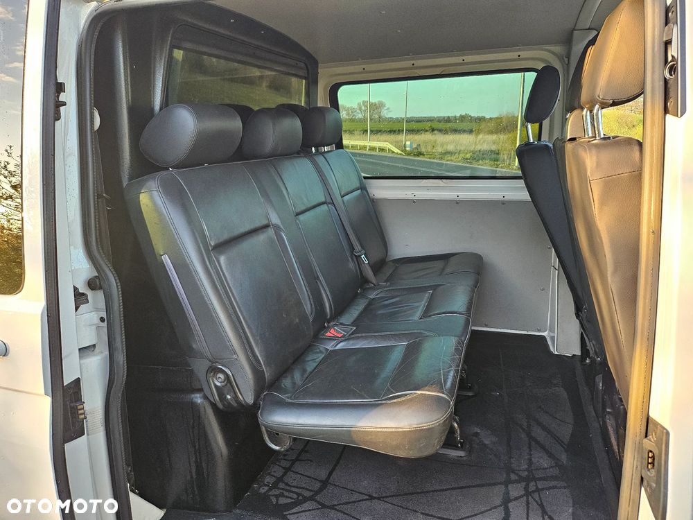 Volkswagen TRANSPORTER T6 - 15
