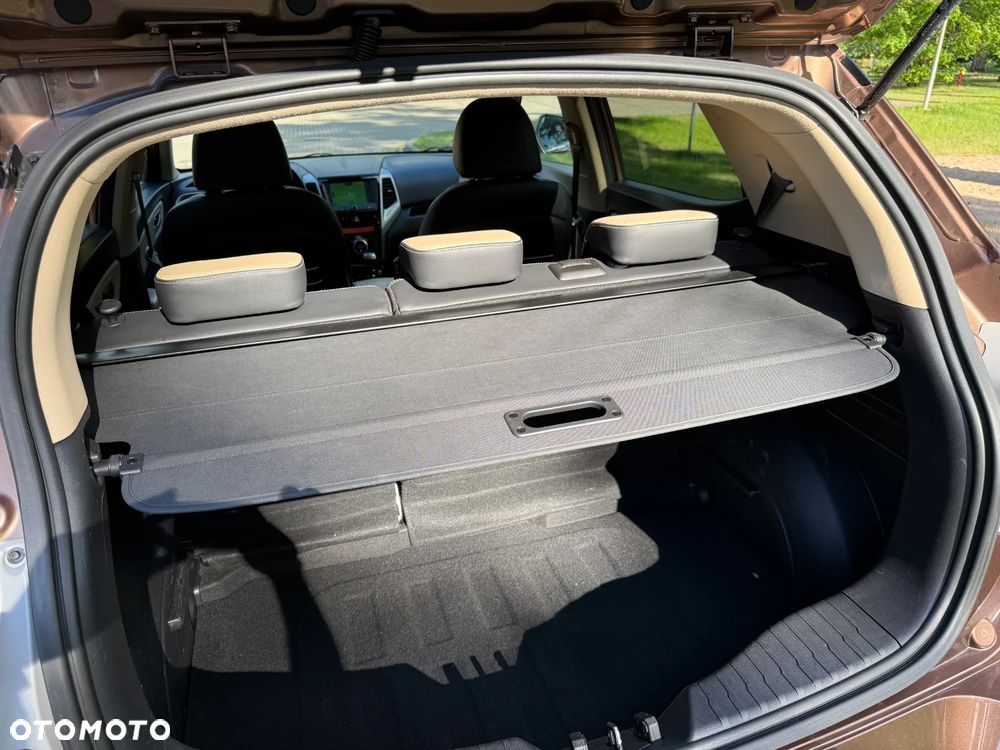 SsangYong/KGM Tivoli e-XDi 160 2WD Start/Stop Crystal - 17