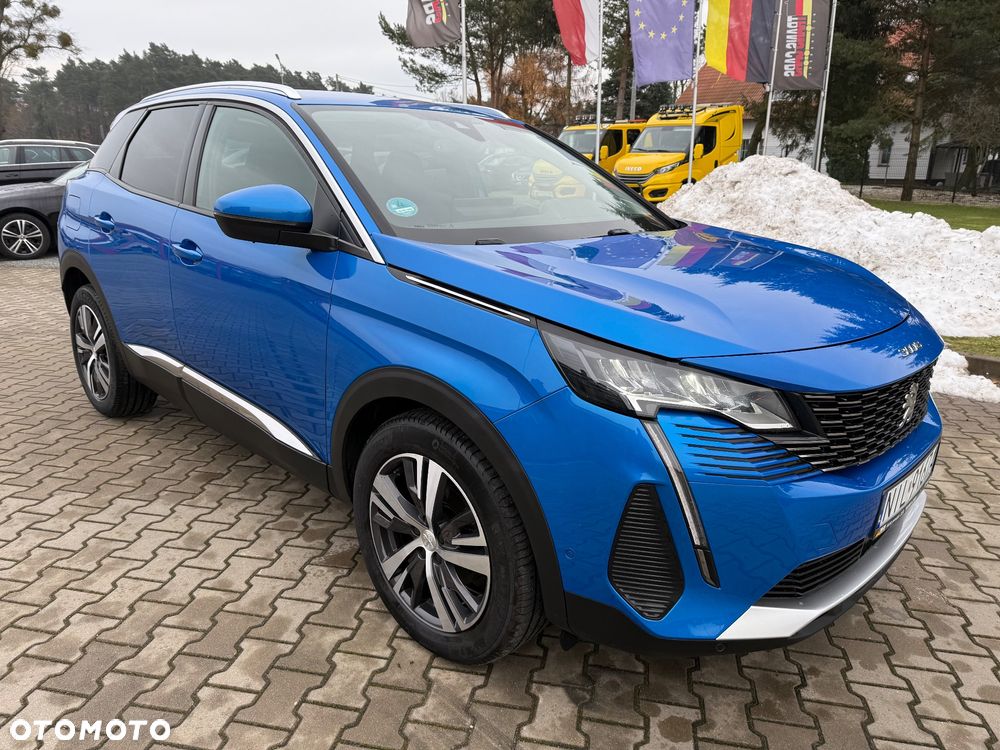 Peugeot 3008 1.2 PureTech Allure S&S EAT8 - 11