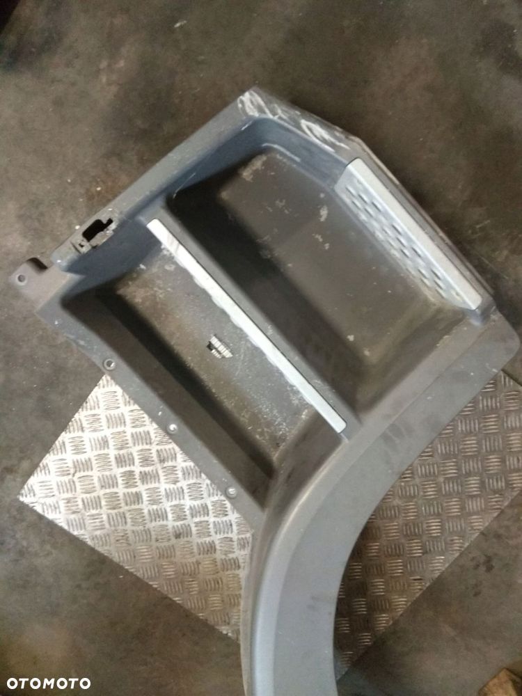 SCHODKI NADKOLE STOPNICA PRAWA MERCEDES ATEGO 1223 OE - 3