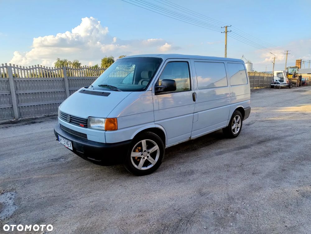 Volkswagen Transporter T4 - 1