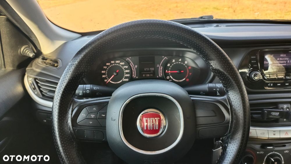 Fiat Tipo 1.4 16V Lounge - 10